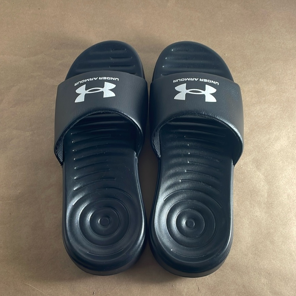 Under Armour Sliders